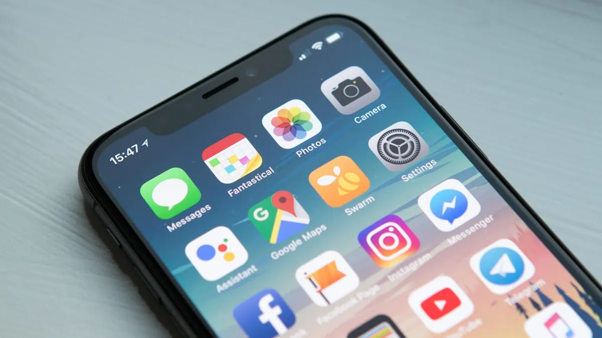 React Native czy aplikacja natywna? Przewodnik 2026